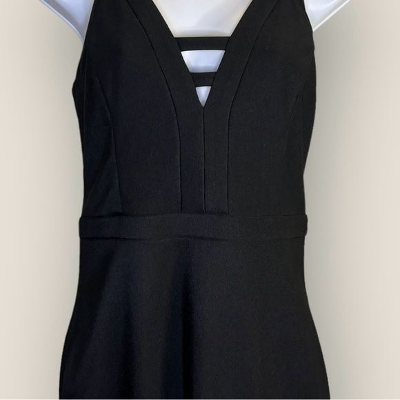Black Guess cocktail dress 👗 Size 4 - Picture 6 of 10